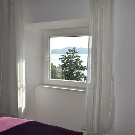1 * Biograd Na Moru