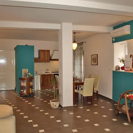 1 Apartamento Biograd Na Moru