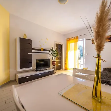 Apartament 1 Biograd Na Moru