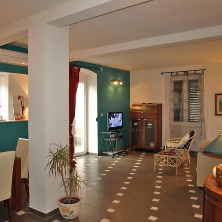 1 Apartamento Biograd Na Moru