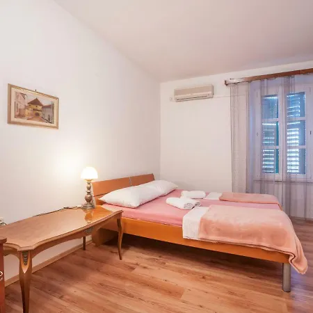 1 Διαμέρισμα